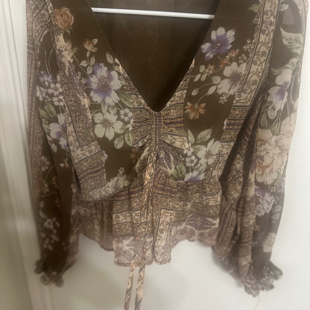 American Eagle Shirts Women's Medium Brown Floral Boho Crop Top Long Sleeve